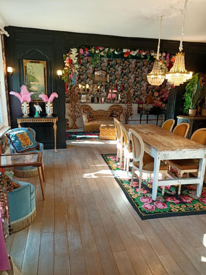 Un Parfum De Violette Bed & Breakfast Fourneville ภายนอก รูปภาพ